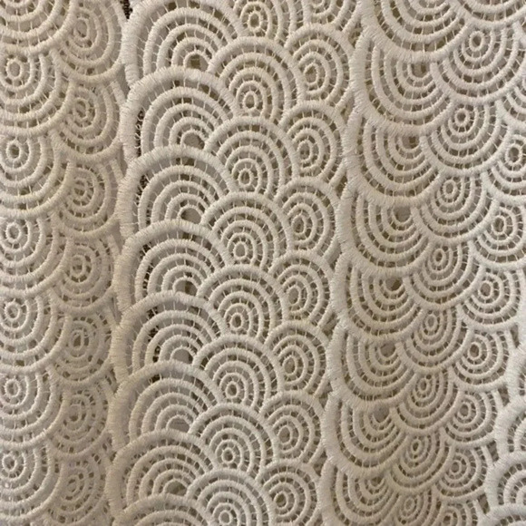 DVF Diane Von Furstenberg Scalloped Lace Top - Picture 6 of 8